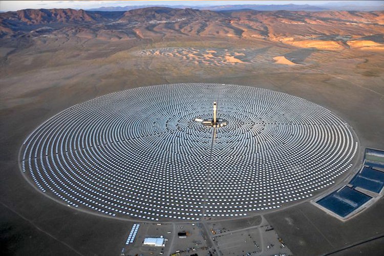 World’s First 24/7 Solar Power Plant Powers 75,000 Homes